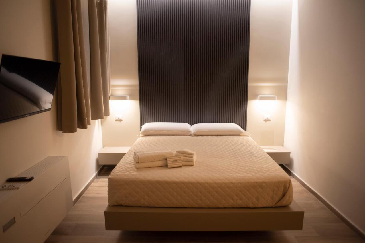 קרוטונה House Room Civico 56 מראה חיצוני תמונה